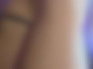 Elisse Cinnamon's Live Sex Cam Show