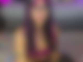 Elisse Cinnamon's Live Sex Cam Show