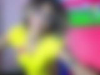 Elisse Cinnamon's Live Sex Cam Show