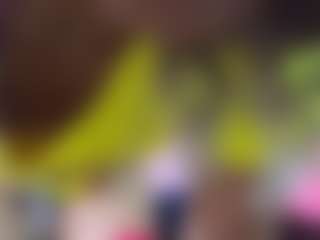 Elisse Cinnamon's Live Sex Cam Show