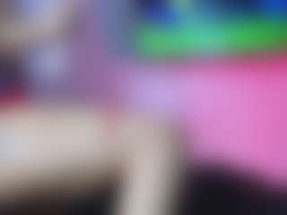 Elisse Cinnamon's Live Sex Cam Show