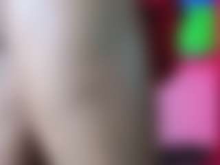 Elisse Cinnamon's Live Sex Cam Show