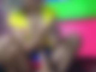 Elisse Cinnamon's Live Sex Cam Show