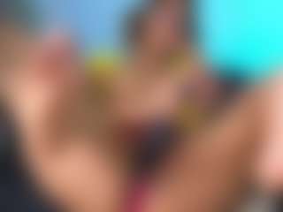 Elisse Cinnamon's Live Sex Cam Show