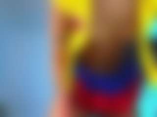 Elisse Cinnamon's Live Sex Cam Show