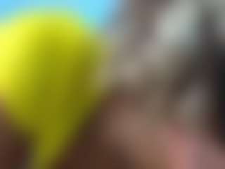 Elisse Cinnamon's Live Sex Cam Show