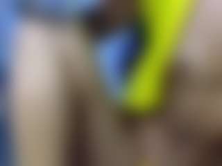 Elisse Cinnamon's Live Sex Cam Show