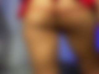 Elisse Cinnamon's Live Sex Cam Show
