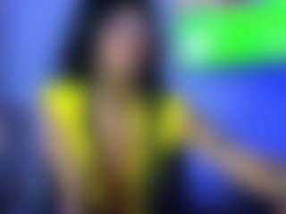 Elisse Cinnamon's Live Sex Cam Show