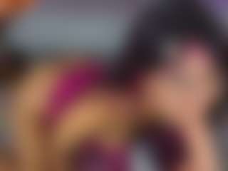 Elisse Cinnamon's Live Sex Cam Show