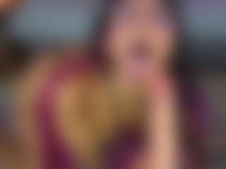 Elisse Cinnamon's Live Sex Cam Show
