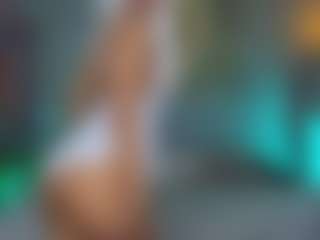 Elisse Cinnamon's Live Sex Cam Show