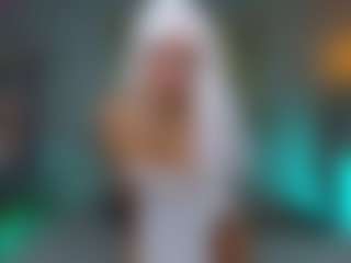 Elisse Cinnamon's Live Sex Cam Show