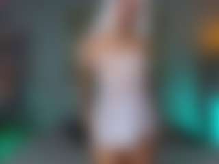Elisse Cinnamon's Live Sex Cam Show