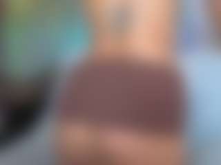 Elisse Cinnamon's Live Sex Cam Show