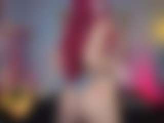 Live cam show with Elisse Cinnamon - Blondie on Camsoda