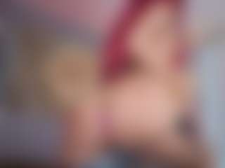 Elisse Cinnamon's Live Sex Cam Show