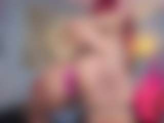 Elisse Cinnamon's Live Sex Cam Show