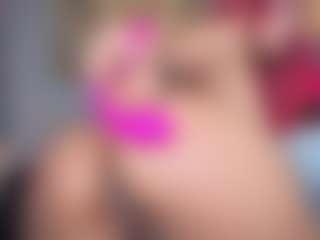 Elisse Cinnamon's Live Sex Cam Show