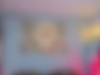 Elisse Cinnamon's Live Sex Cam Show
