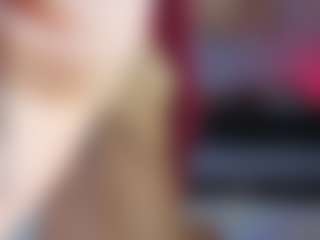 Elisse Cinnamon's Live Sex Cam Show
