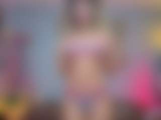 Elisse Cinnamon's Live Sex Cam Show