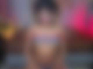 Elisse Cinnamon's Live Sex Cam Show