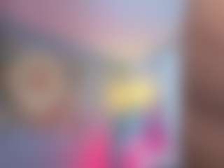 Elisse Cinnamon's Live Sex Cam Show