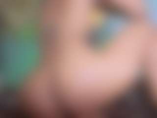 Elisse Cinnamon's Live Sex Cam Show