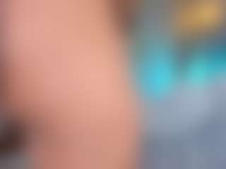 Elisse Cinnamon's Live Sex Cam Show