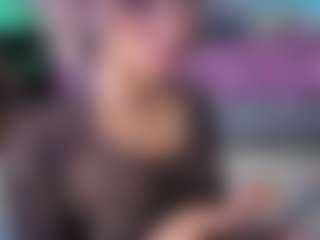 Elisse Cinnamon's Live Sex Cam Show