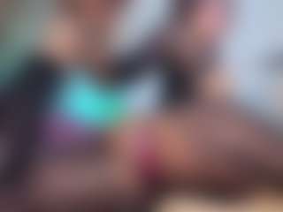 Elisse Cinnamon's Live Sex Cam Show