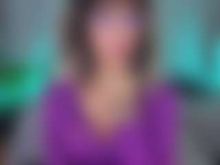 Elisse Cinnamon's Live Sex Cam Show