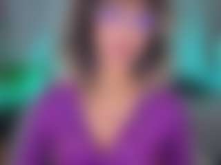 Elisse Cinnamon's Live Sex Cam Show