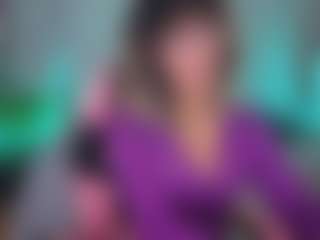 Elisse Cinnamon's Live Sex Cam Show