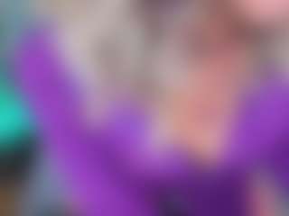 Elisse Cinnamon's Live Sex Cam Show