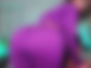 Elisse Cinnamon's Live Sex Cam Show