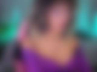 Elisse Cinnamon's Live Sex Cam Show