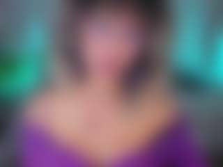 Elisse Cinnamon's Live Sex Cam Show