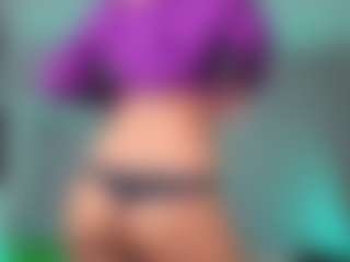 Elisse Cinnamon's Live Sex Cam Show