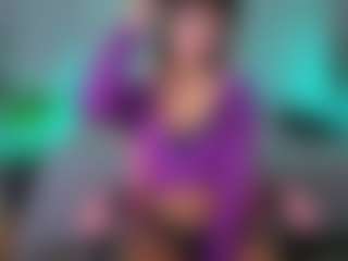 Elisse Cinnamon's Live Sex Cam Show