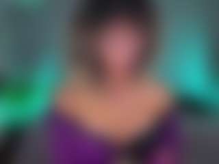 Elisse Cinnamon's Live Sex Cam Show