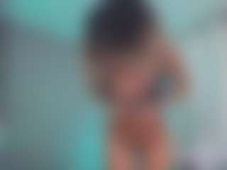Elisse Cinnamon's Live Sex Cam Show