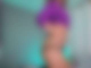 Elisse Cinnamon's Live Sex Cam Show