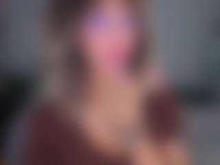 Elisse Cinnamon's Live Sex Cam Show
