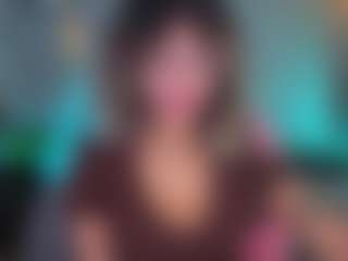Elisse Cinnamon's Live Sex Cam Show
