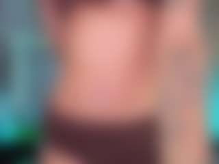Elisse Cinnamon's Live Sex Cam Show