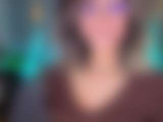 Elisse Cinnamon's Live Sex Cam Show