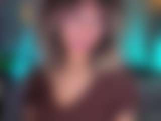 Elisse Cinnamon's Live Sex Cam Show