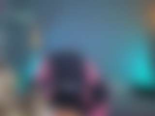 Elisse Cinnamon's Live Sex Cam Show